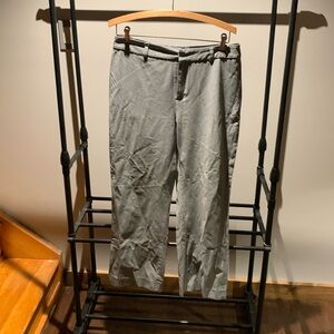 Light gray, size 10, capris